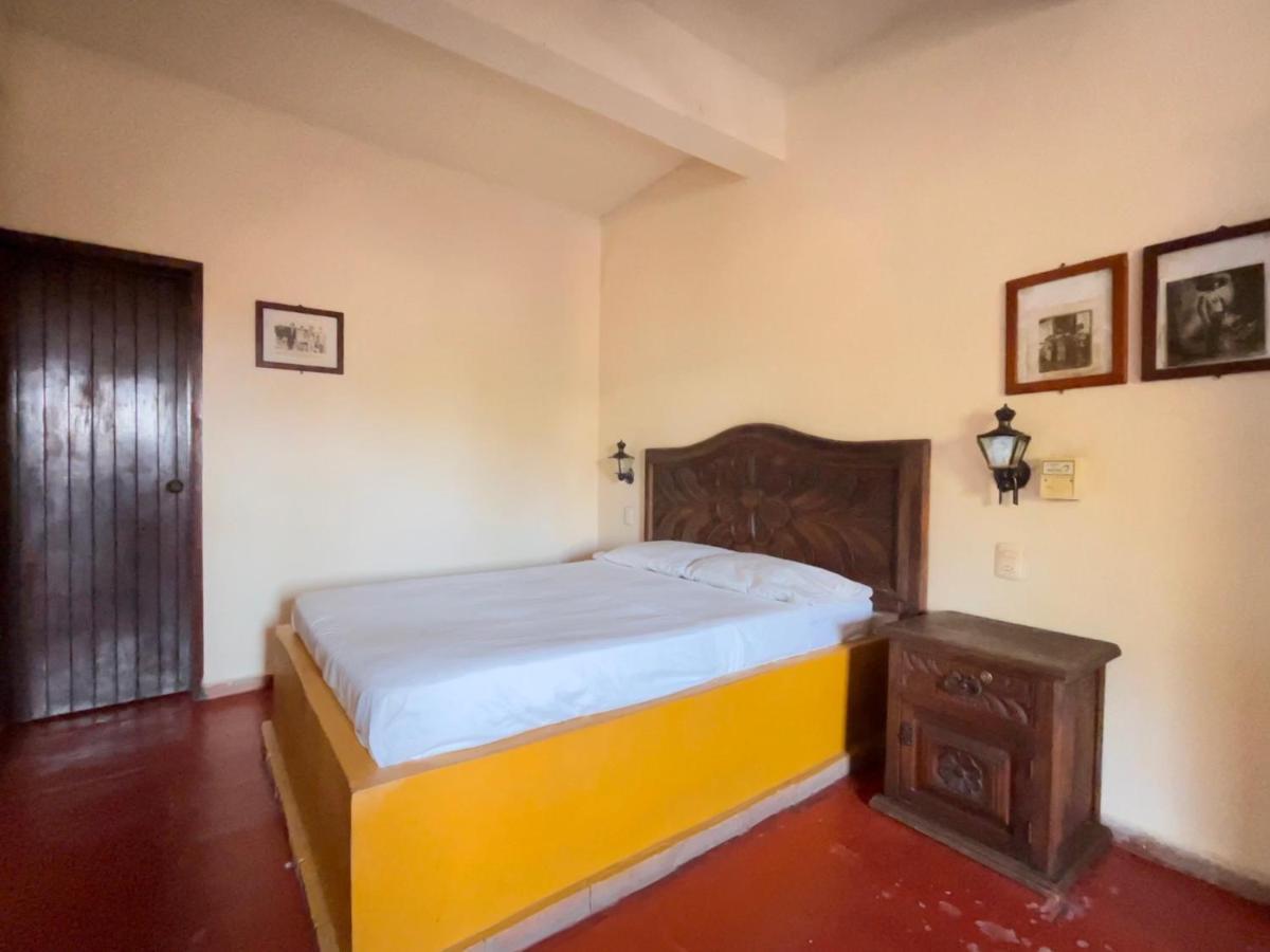 Hotel Rancho Escondito ปูแอร์โตเอสกอนดิโด ภายนอก รูปภาพ